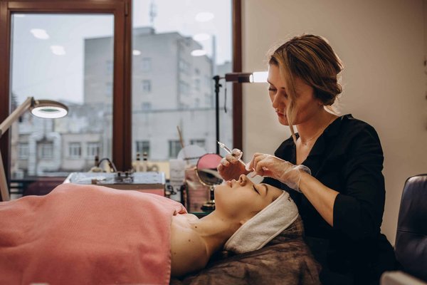 Can Augmented Reality Improve the Efficiency of On-Site Construction Work in the UK?