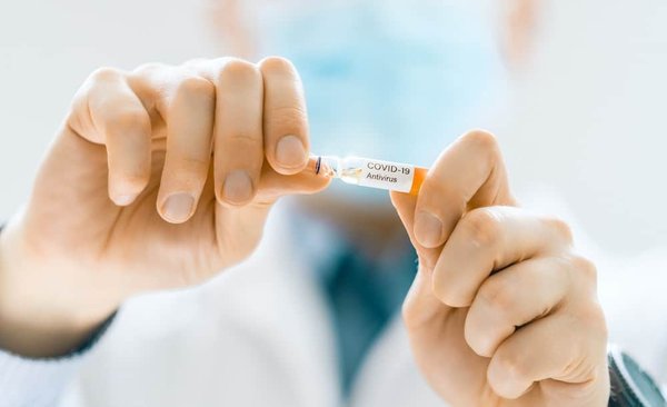 What's the Role of Elastic Therapeutic Tape in Injury Prevention for Volleyball Players?